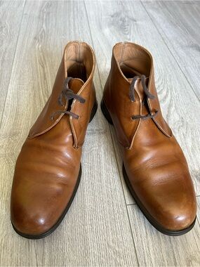 Original English Church's tan leather chukka boots